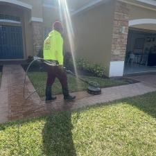 Driveway-Cleaning-in-Clermont-Florida 4