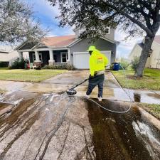 Driveway-Deep-Clean-Driveway-Washing-in-Minneola-Florida 3