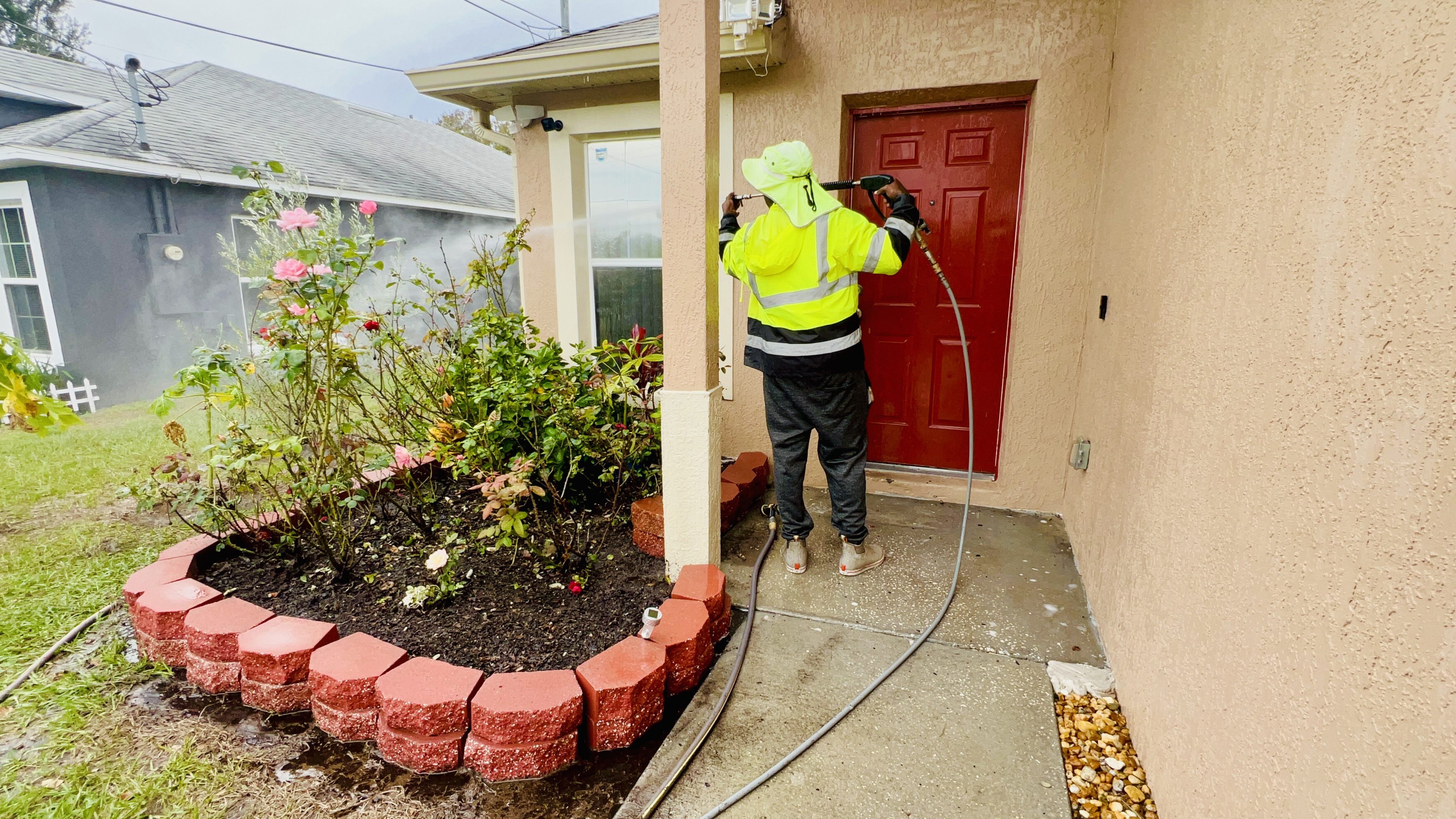 House wash and Stone Decor Cleaning 